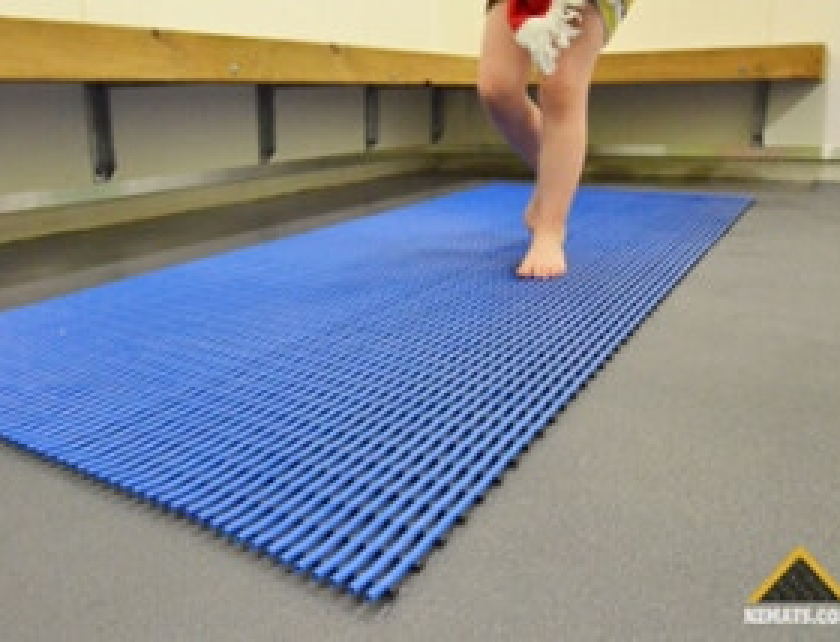 SAFTEY MATTING FOR CHANGING ROOM FLOORS