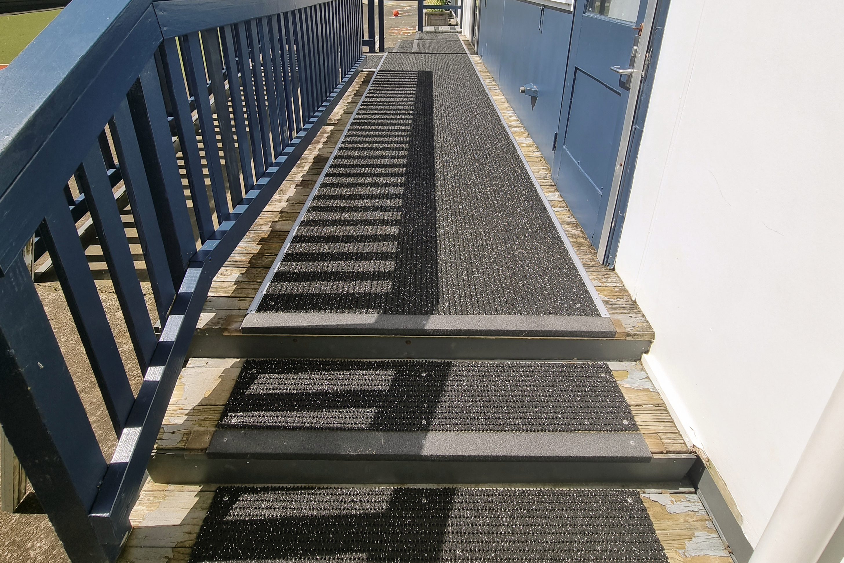 AKO Safety Matting